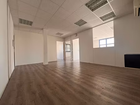 bureaux 108 m2