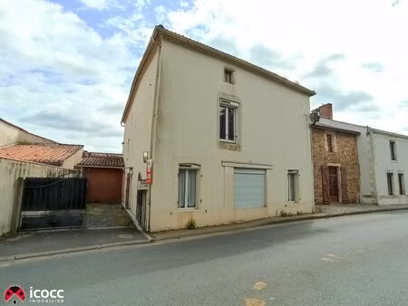 maison 162 m²  dépendances  garage  possibilité grandes familles ou plusieurs locatifs