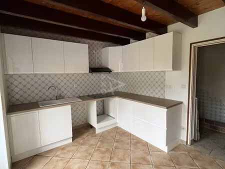 location maison les brouzils  164m² 8 pièces 1 023.54€ avec garage