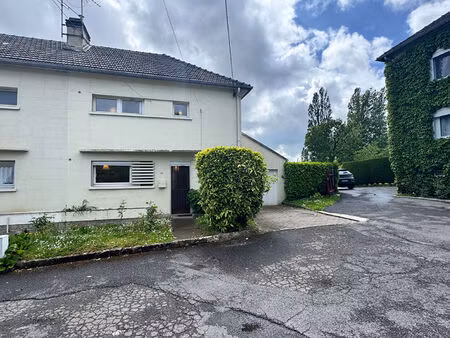 maison de 90 m2 sh sur 600 m2 de terrain avec garage à charleville