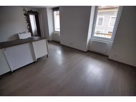 location appartement 2 pièces 55 m² à collonges (01550)