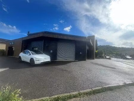 location commerce saint peray 185 m²