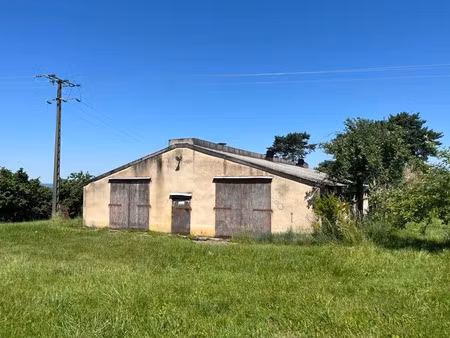 vente maison 1 pièce 180 m² à queyssac-les-vignes (19120)  61 600 €
