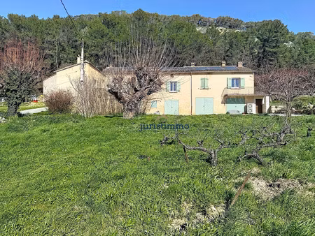 maison/villa haut de gamme à faucon