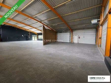 vente commerce roche lez beaupre 578 m²