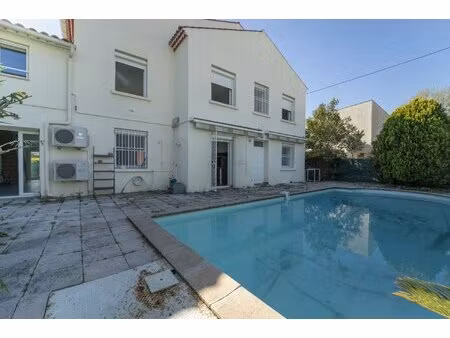 achat appartement 111m² nimes 30000