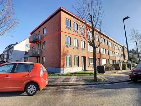 appartement te huur in merksem met 2 slaapkamers