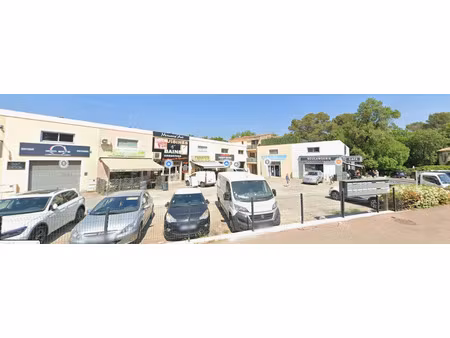 location commerce 70 m² à mouans-sartoux (06370)