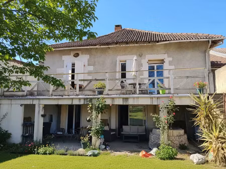 vente maison 7 pièces 280 m² à mensignac (24350)  111 000 €