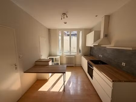 location appartement 3 pièces 99m² montauban 82000