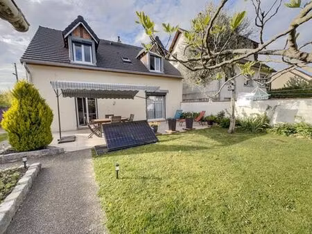 maison de 6 pièces de luxe en vente à ozoir-la-ferrière  île-de-france