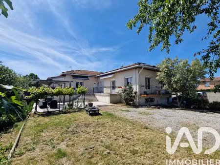 maison traditionnelle à la tour-du-crieu (09100)