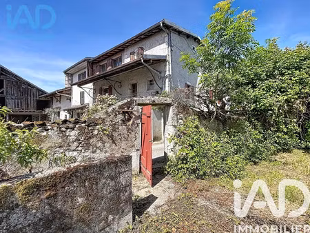 maison de village à saint-jean-de-gonville (01630)