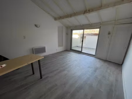 location appartement 1 pièce 28 m² à aubenas (07200)
