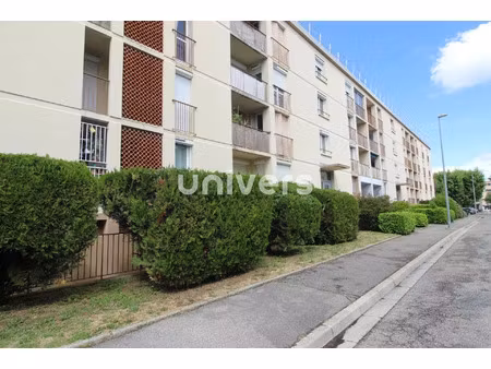 vente appartement 2 pièces 39 m² guilherand-granges (07500)