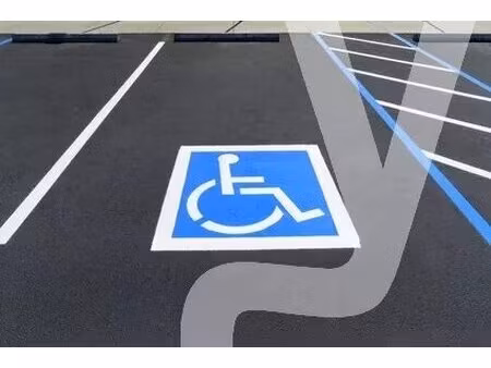 achat parking biganos 33380