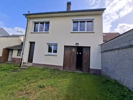 vente maison 4 pièces 91 m² à beauchamps (80770)  167 000 €