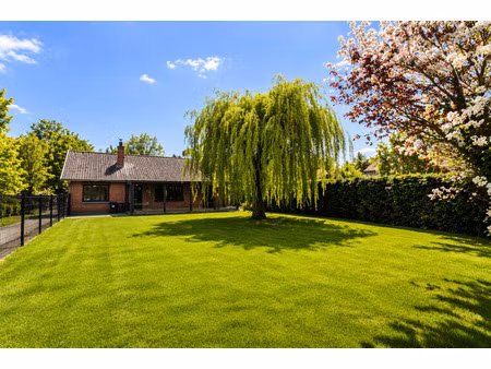 rare - plain pied 105m² - 3 chambres - jardin 650m²