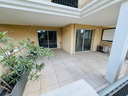 2 pieces / garage / piscine - bormes les mimosas