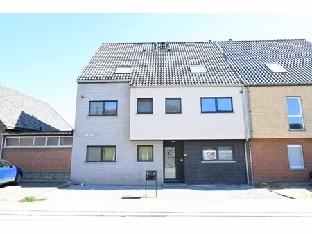 appartement te huur in bilzen met 3 slaapkamers