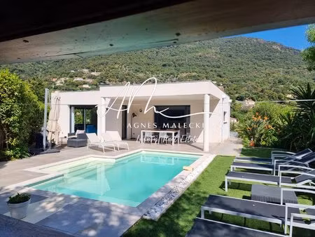 contemporaine avec appartement indépendant vue verdure au calme
