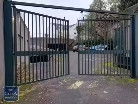 parking à louer - nantes (44) - 65€