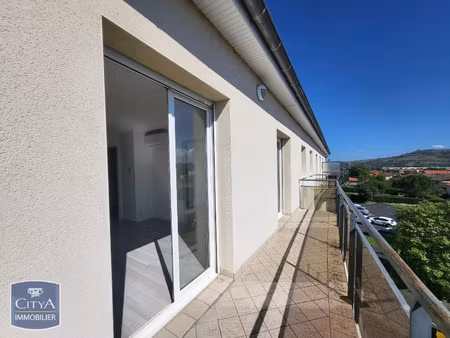 appartement à louer 2 pièces 38.39 m² - issoire (63) - 520€
