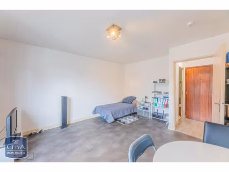 appartement à vendre 1 pièce 28.49 m² - la riche (37) - 70 000€