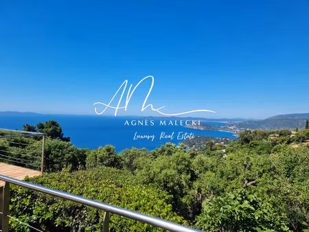 spectaculaire vue sur la mer pour cette propriete au rayol canadel haut
