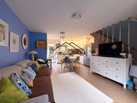 maison 4 pièces - 77 m²