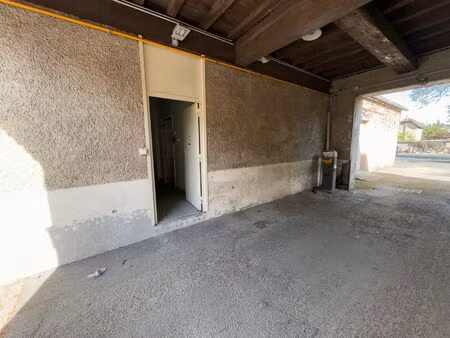 location local commercial 60m² tassin la demi lune 69160