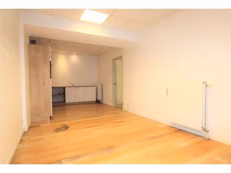 gezellige 3 slaapkamer appertement in hartje kortrijk
