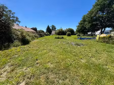 terrain à bâtir de 0 pièces principales