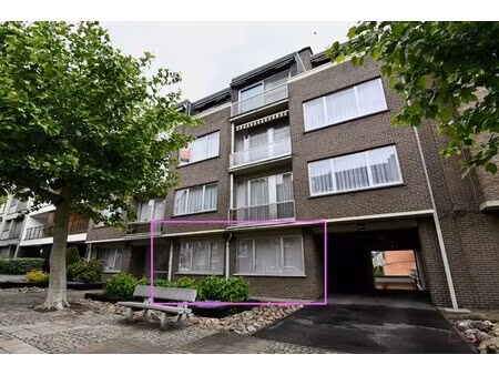 instapklaar gelijkvloers appartement met 2 slaapkamers en garagebox op een toplocatie