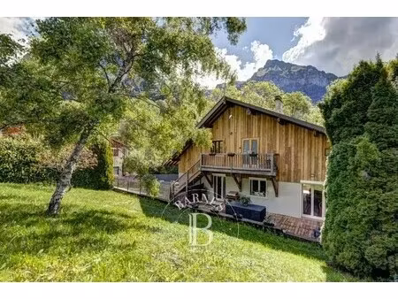 maison de luxe à vendre à talloires-montmin : 1 100 000 € | 275m²