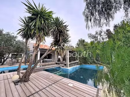 villa de luxe à vendre à vinça : 498 000 € | 159m²