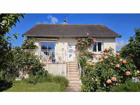 vente maison 5 pièces 81 m2 à émiéville