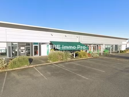 location local commercial 163m²