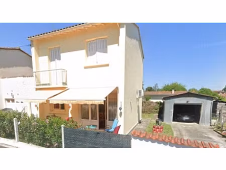 location maison 5 pièces 76m² st aigulin 17360