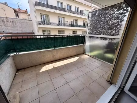 location appartement 2 pièces 37m² nice 06000