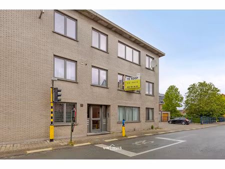 appartement te koop in verrebroek met 2 slaapkamers