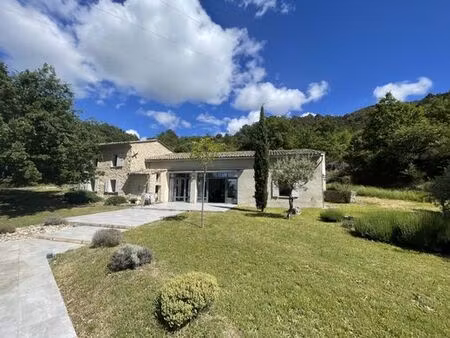 prestigieuse maison de campagne de 160 m2 en vente malaucène  provence-alpes-côte d'azur