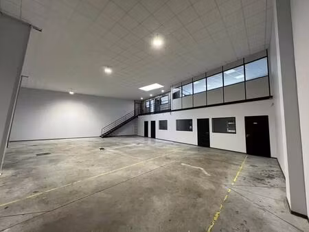 location local d’activités gonfreville l orcher 76700 405m²