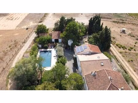 propriété avec gîtes et écuries - servian - 592 000 euros