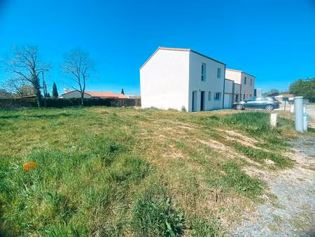 terrain viabilisé  libre de constructeur - vertou