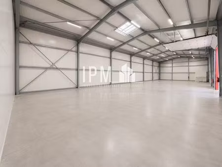 location local d’activités gardanne 13120 400m²