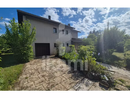 maison de 160 m² à st verand - 296 000 €