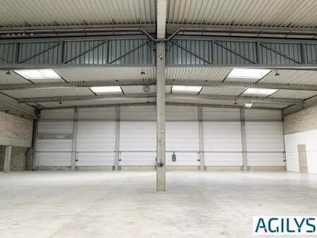 location local d’activités lieusaint 77127 1520m² à 3290m²