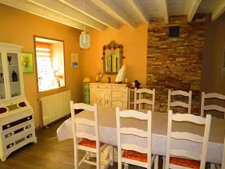 vente maison 5 pièces 164 m² à saint-cyr-sur-menthon (01380)  281 000 €