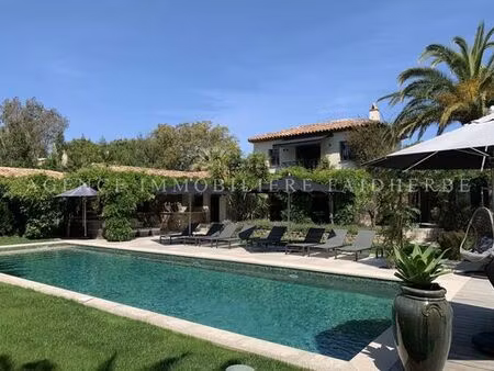 prestigieuse maison en location saint-tropez  france